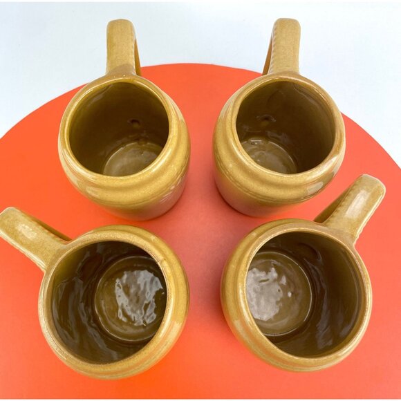 Vintage 70s coffee mugs, St Josaphat Pottery, yellow white daisies, oversized - Picture 8 of 10